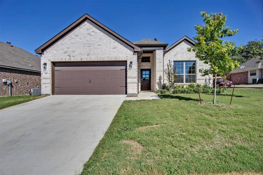 1804 Quail Hollow, Cleburne, TX 76033