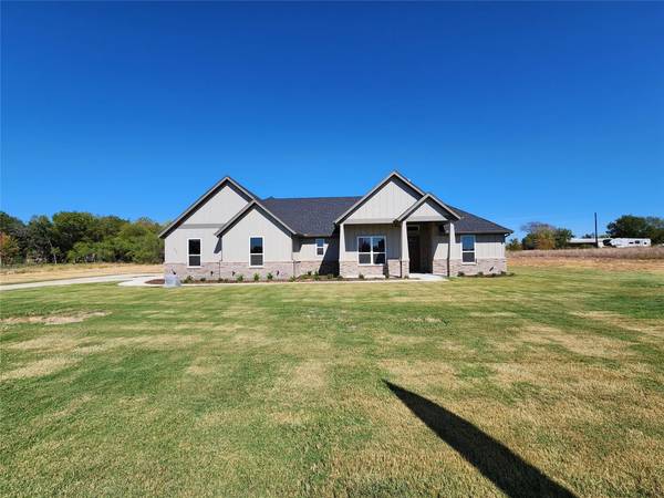 1008 Bobcat Pass, Weatherford, TX 76087