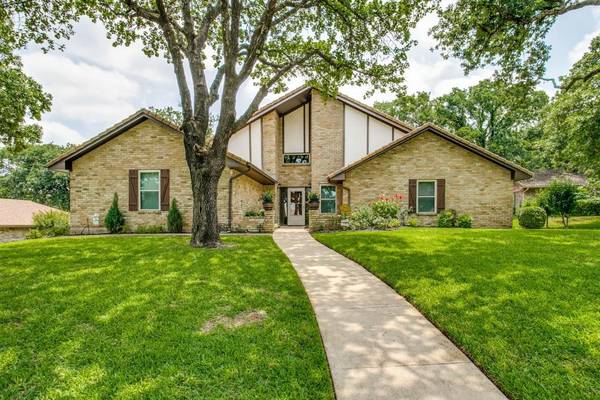 7 Colonial Court, Trophy Club, TX 76262