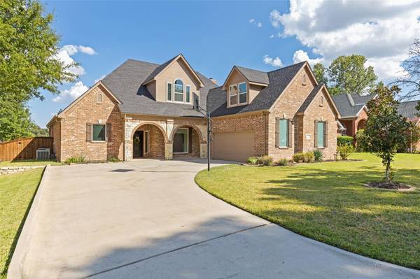 7 Crestwood Drive, Trophy Club, TX 76262