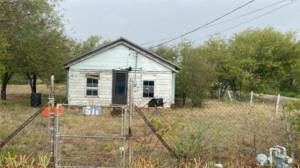 511 N Butte Street, Breckenridge, TX 76424