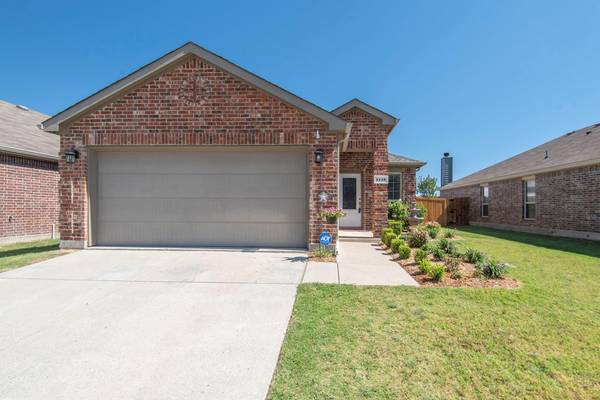 1113 Cheyenne Drive, Aubrey, TX 76227