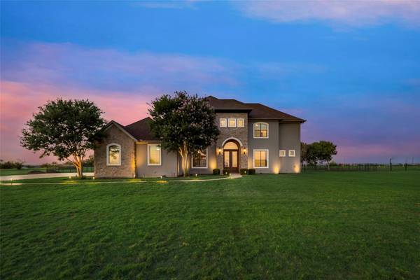 212 Martingale Trail,  Oak Point,  TX 75068