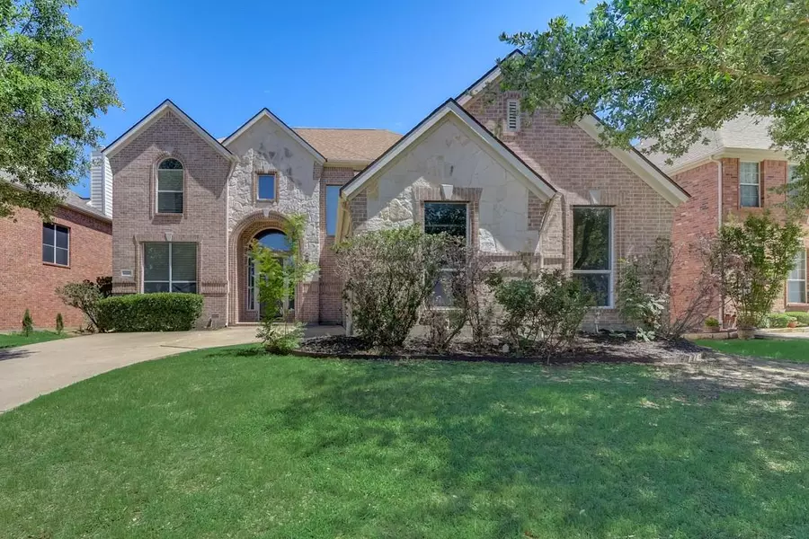 2517 Clearlake Drive, Grand Prairie, TX 75054