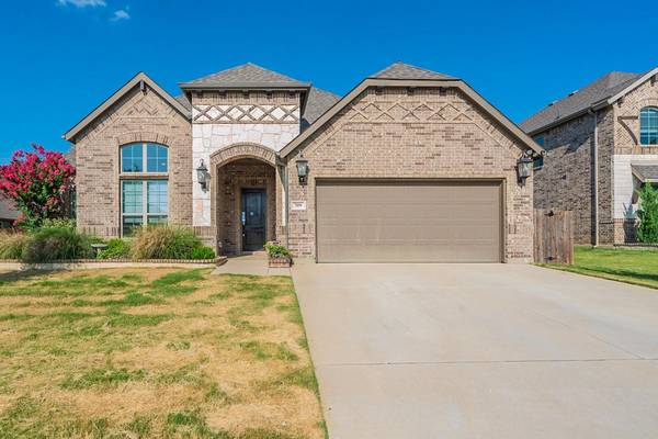 709 Richard Street, Crowley, TX 76036