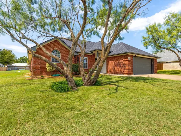 Granbury, TX 76048,4004 Country Lane