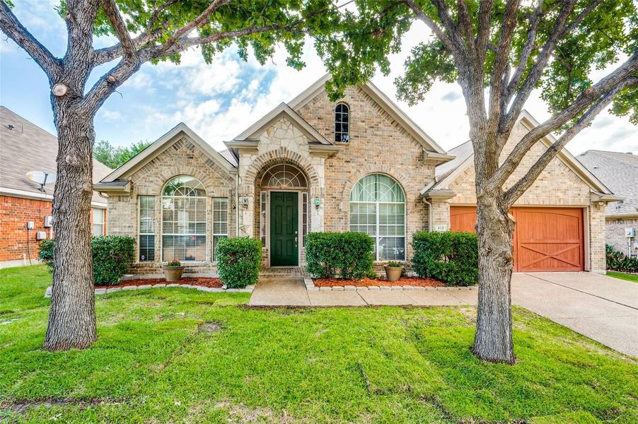 813 Royal Crest Court, Mckinney, TX 75072