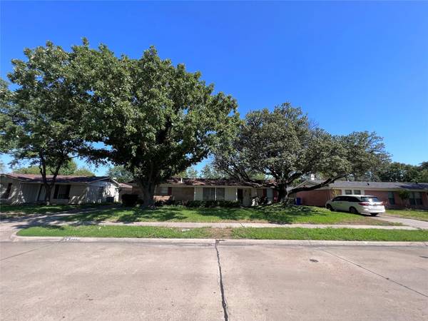 3447 Ridgeoak Way, Farmers Branch, TX 75234