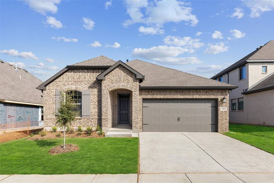 2015 Clearwater Way, Royse City, TX 75189