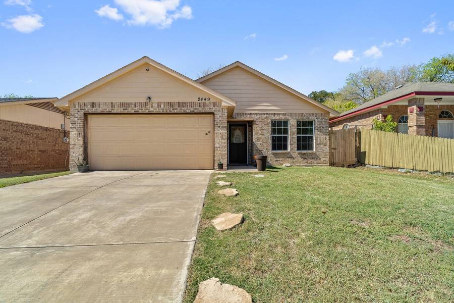 2449 Harrison Street, Grand Prairie, TX 75051