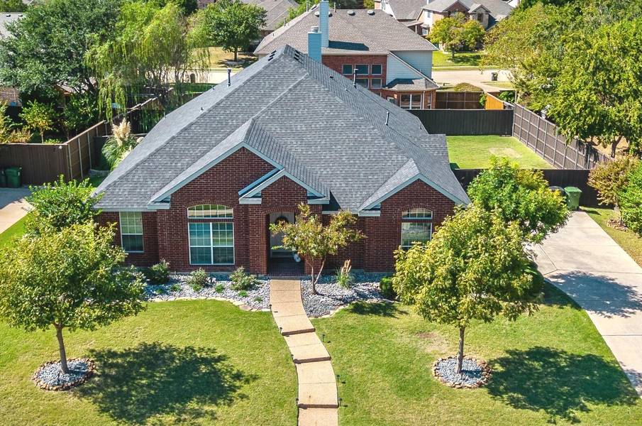 901 Falcon Trail, Murphy, TX 75094