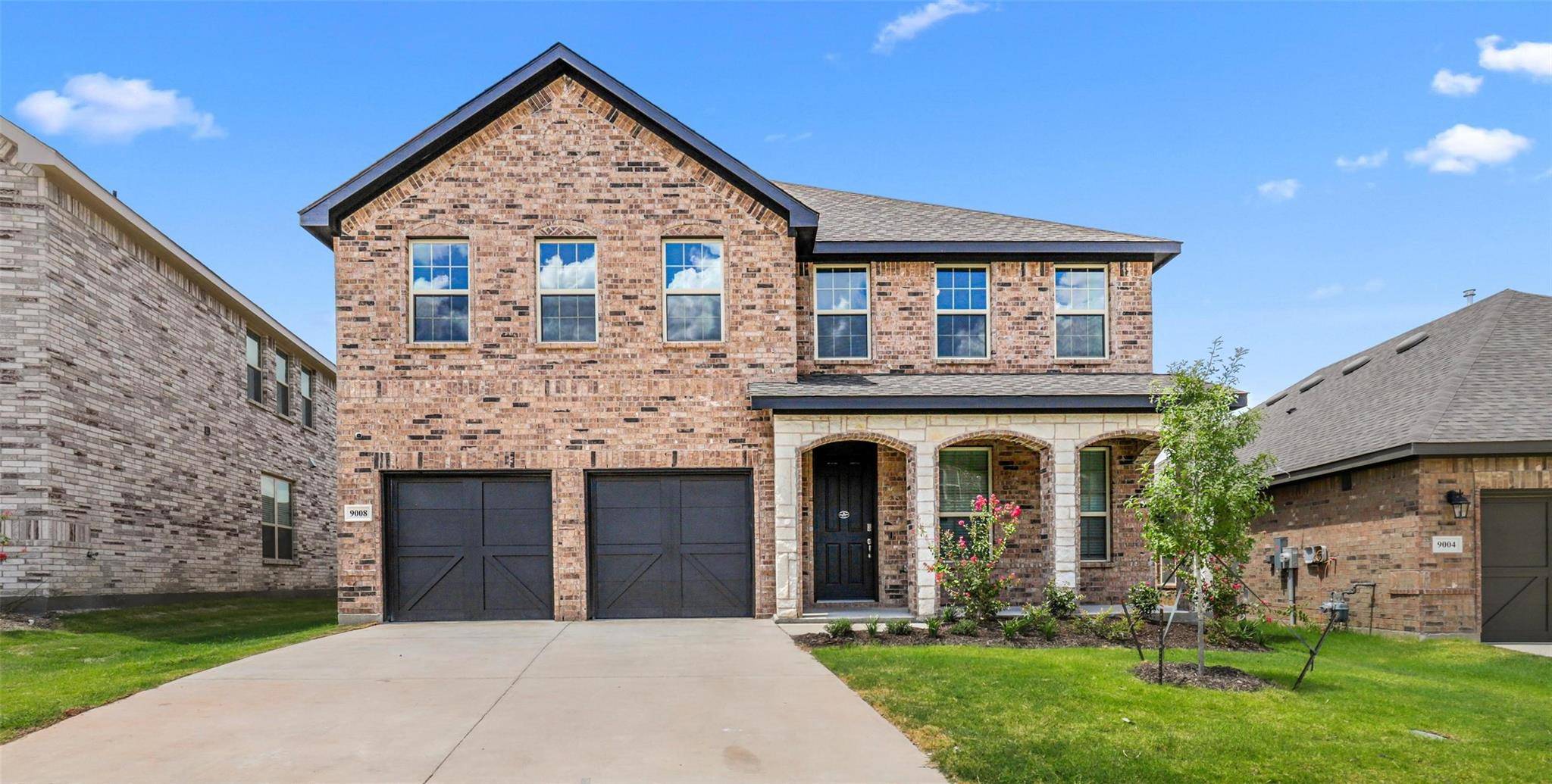 9008 Horse Herd Drive, Fort Worth, TX 76123