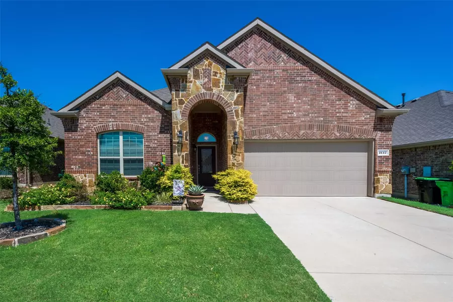 2117 Lake Cliff Drive, Little Elm, TX 75068