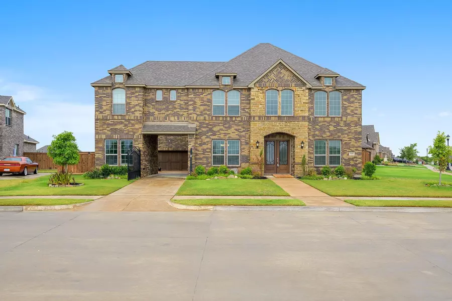 3600 Lakemont Drive, Mansfield, TX 76084