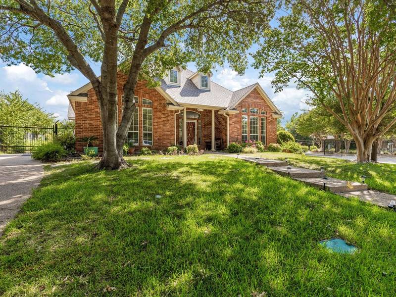 6159 White Tail Trail, Fort Worth, TX 76132