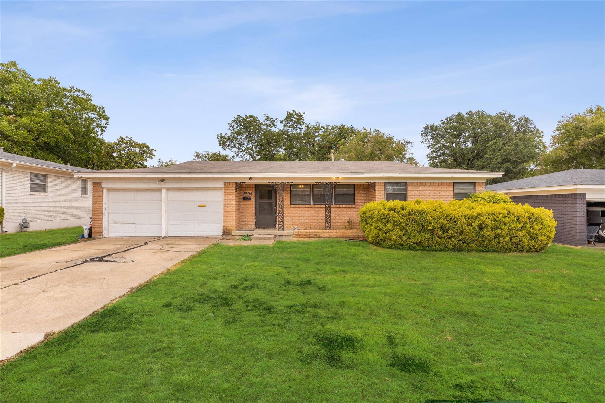 2904 Covert Avenue, Fort Worth, TX 76133