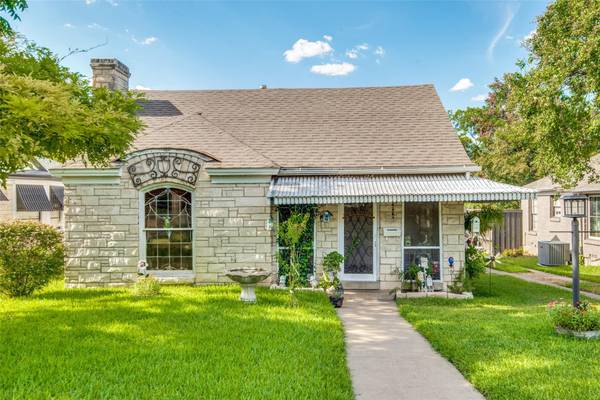 2627 Marvin Avenue, Dallas, TX 75211