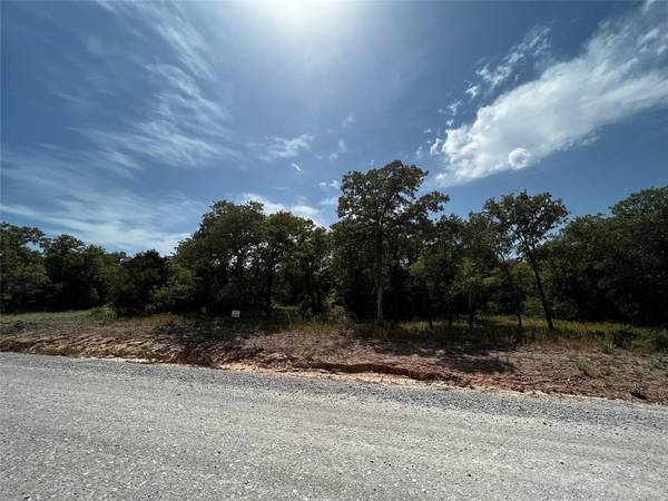 315 Rolling Bend Road, Alvord, TX 76225