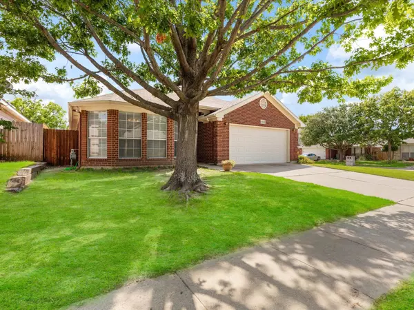 6909 Topanga Terrace, Fort Worth, TX 76132