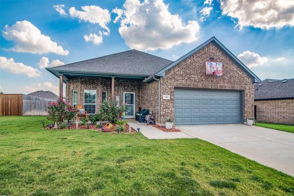 107 Wildflower Drive, Whitesboro, TX 76273