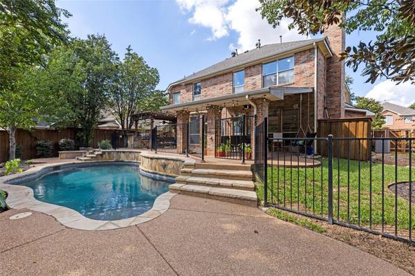 1521 Shadywood Lane, Flower Mound, TX 75028