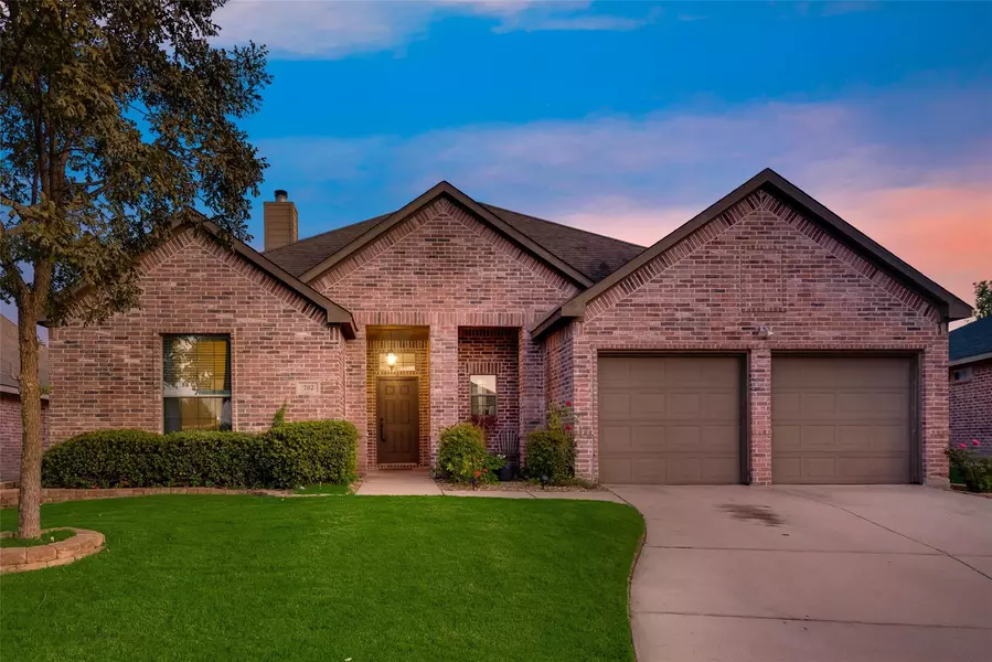 202 Creekwood Drive, Princeton, TX 75407