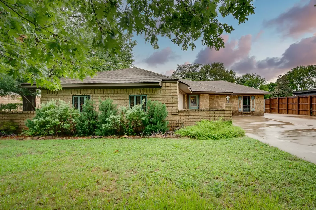 Grapevine, TX 76051,3726 Kelsey Court