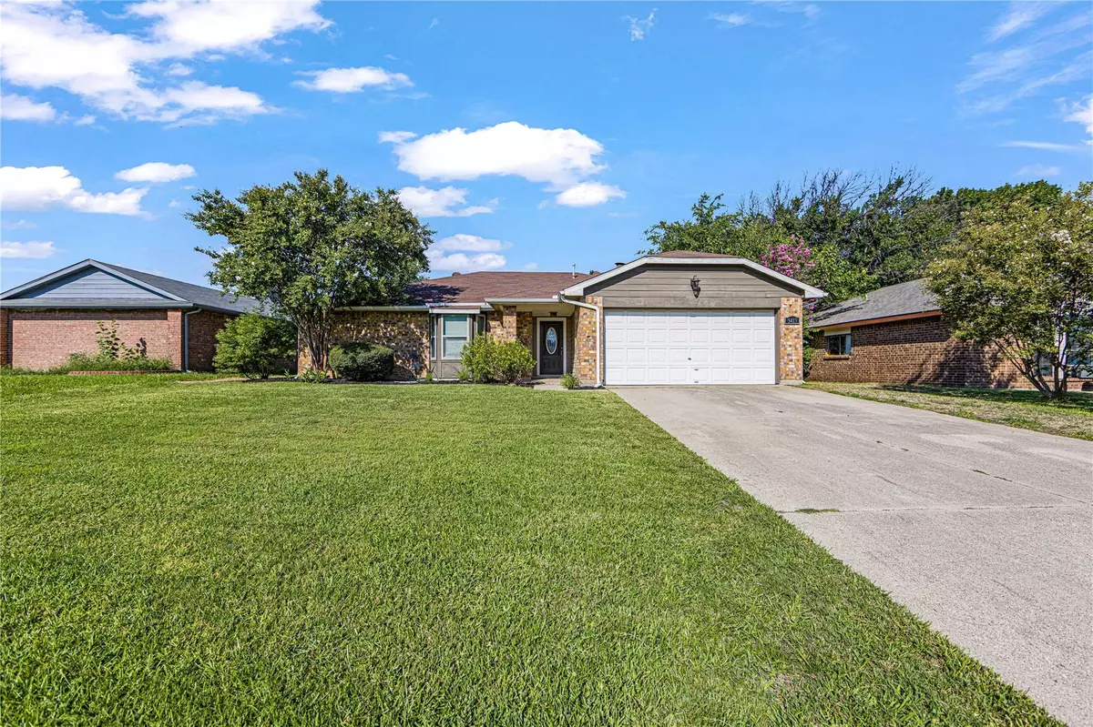 Flower Mound, TX 75028,5413 Briar Lane