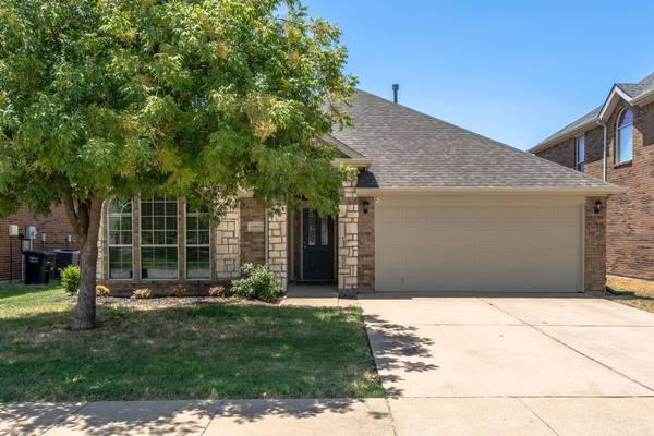 10429 Jaybird Drive, Fort Worth, TX 76244