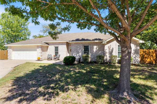 121 Cottonwood Lane, Little Elm, TX 75068