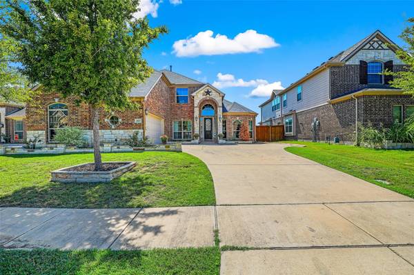 2927 Almansa, Grand Prairie, TX 75054