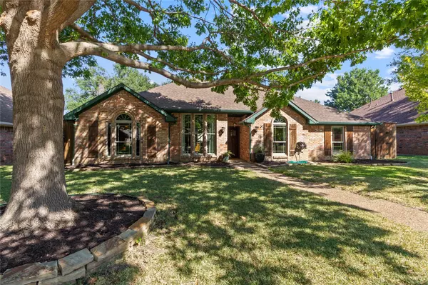 Plano, TX 75023,6816 Sweetwater Drive