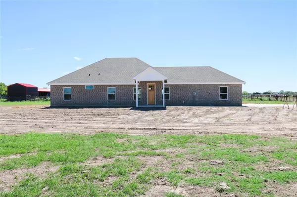 14282 E State Highway 243,  Kaufman,  TX 75142