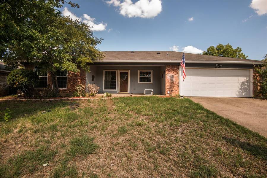 3509 Elgenwood Trail, Arlington, TX 76015