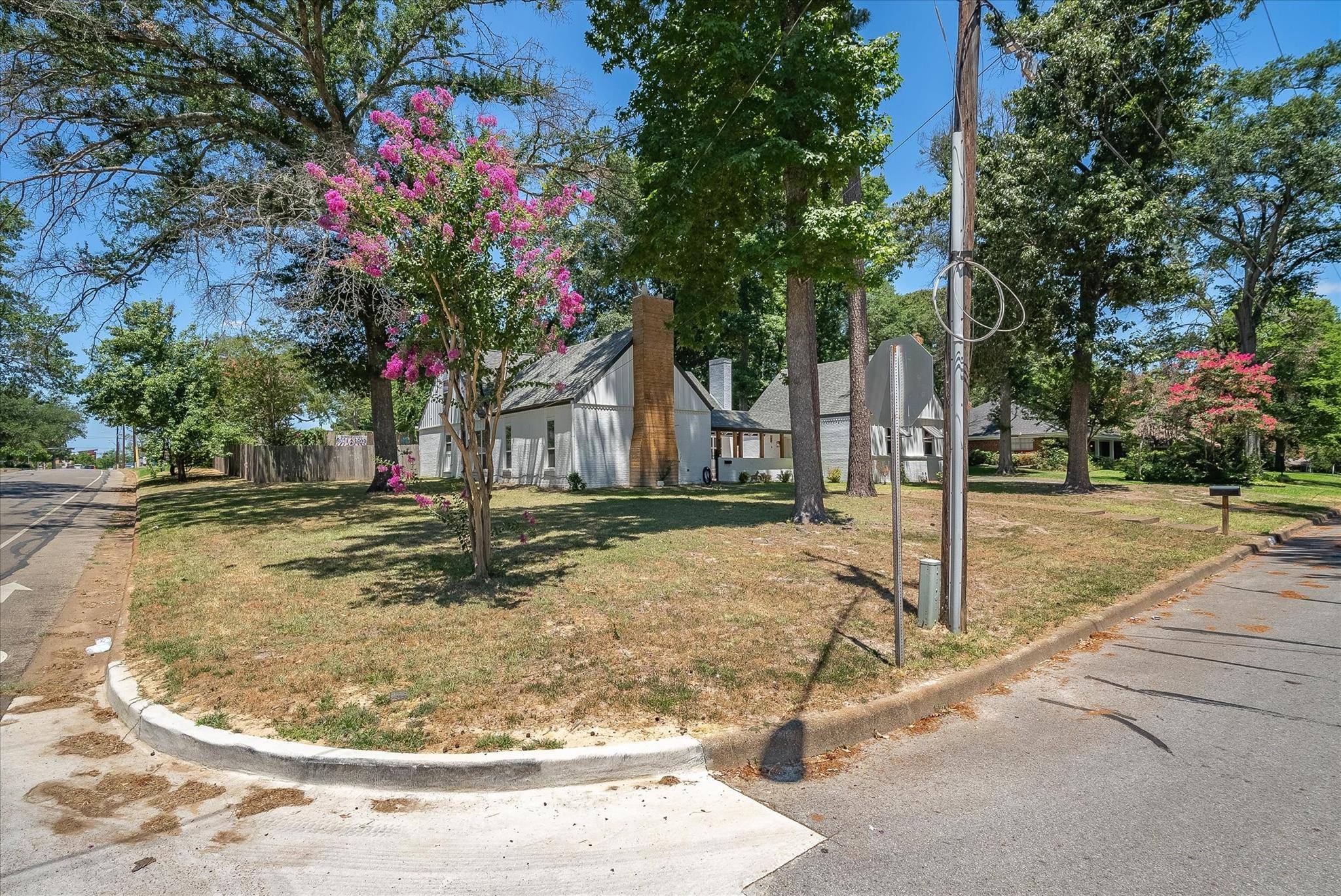 Tyler, TX 75703,8311 Yale Drive