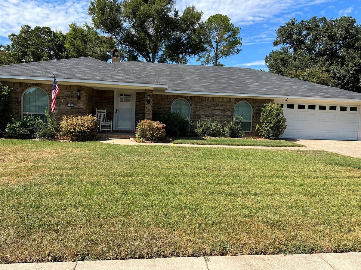 Shreveport, LA 71105,1518 Suburbia Drive