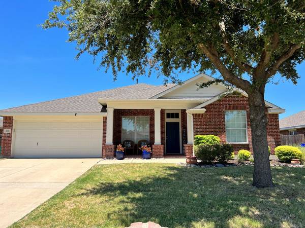 426 Spruce Trail, Forney, TX 75126