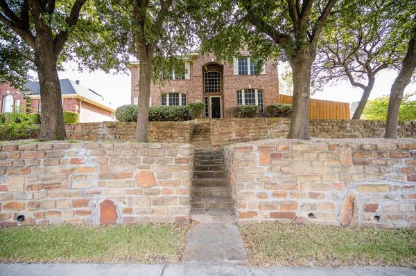 2805 Golden Meadow Avenue, Mesquite, TX 75181