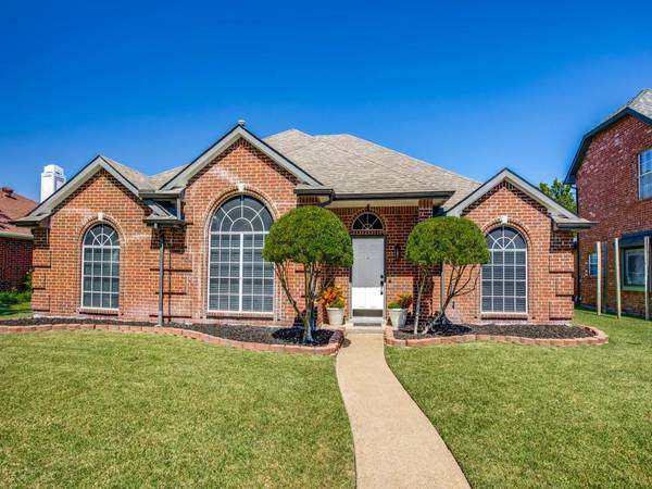 8317 Trail Lake Drive, Rowlett, TX 75088