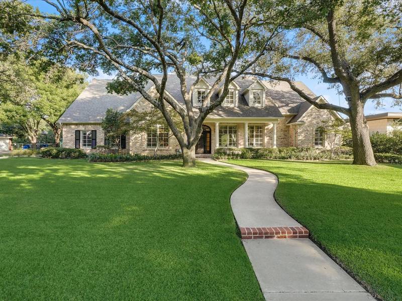 9440 Folkstone Road, Dallas, TX 75220