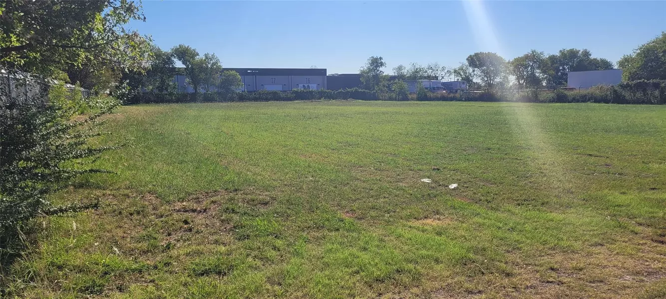 2600 Hulette Avenue, Lancaster, TX 75134