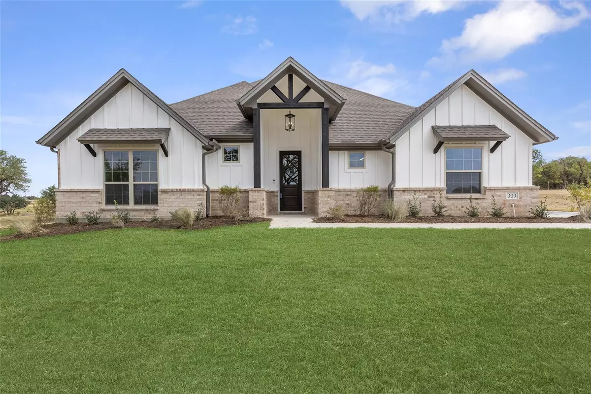 Springtown, TX 76082,309 Falcon Court