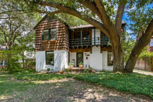 3904 Lovers Lane, University Park, TX 75225