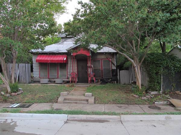 1213 Ring Street,  Dallas,  TX 75223