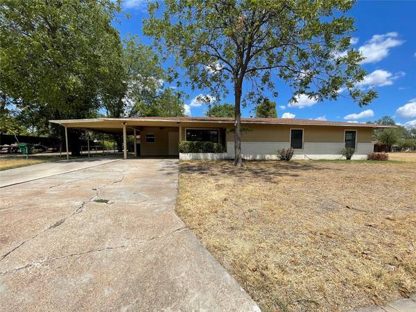 Coleman, TX 76834,117 Bell Street