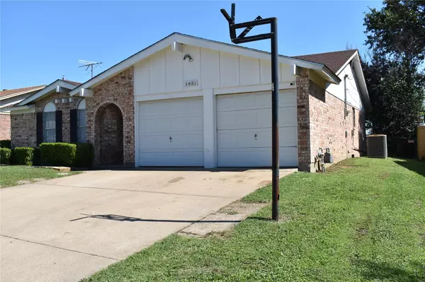 Cleburne, TX 76033,1421 Mimosa Street