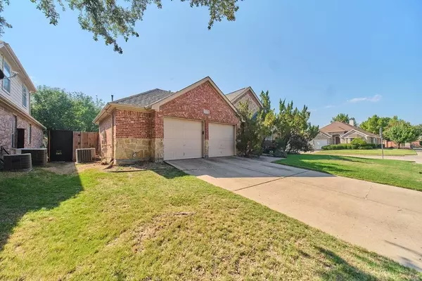 Grand Prairie, TX 75054,2475 Lakeland Drive