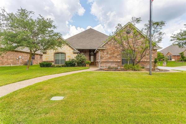 100 Sawgrass Drive, Willow Park, TX 76008