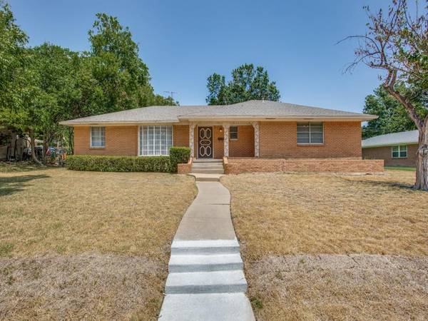 721 Carroll Drive, Garland, TX 75041