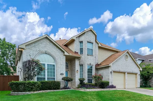 119 Wescott Drive, Grand Prairie, TX 75052